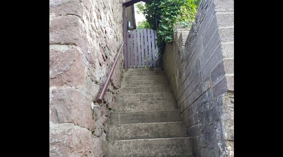 Access Access to Jam Pot