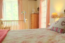 baby friendly boltholes