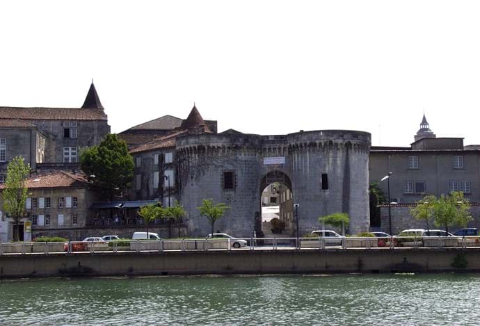Take a boat trip on the Charente River, passed the entrance to Cognac