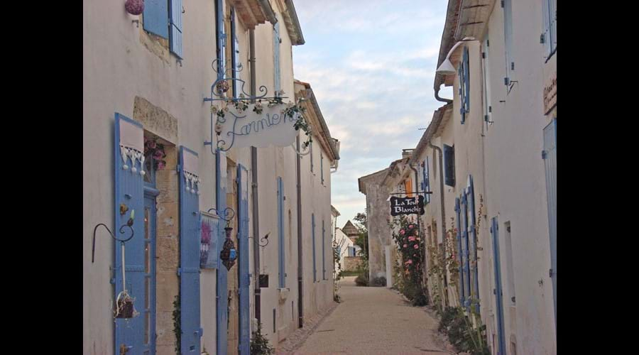 One of the many picturesque lanes in nearby Talmont sur Gironde as the sun starts to set