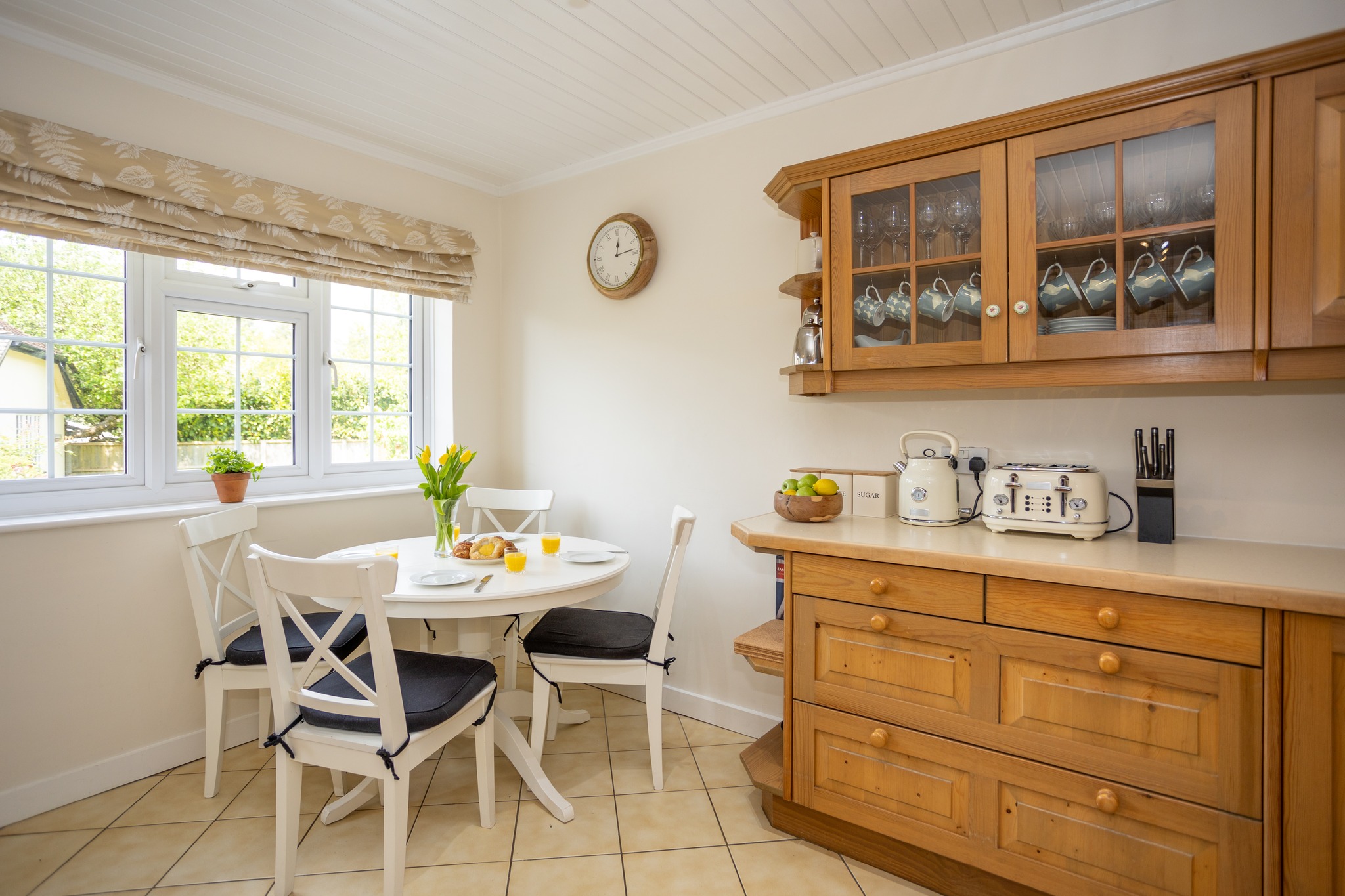 Fully fitted Kitchen