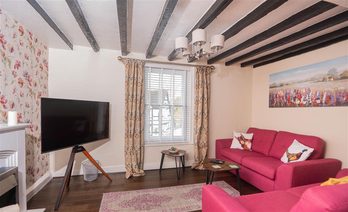 Luxury Apartment or Cottage in the heart of Mid Wales Berriew