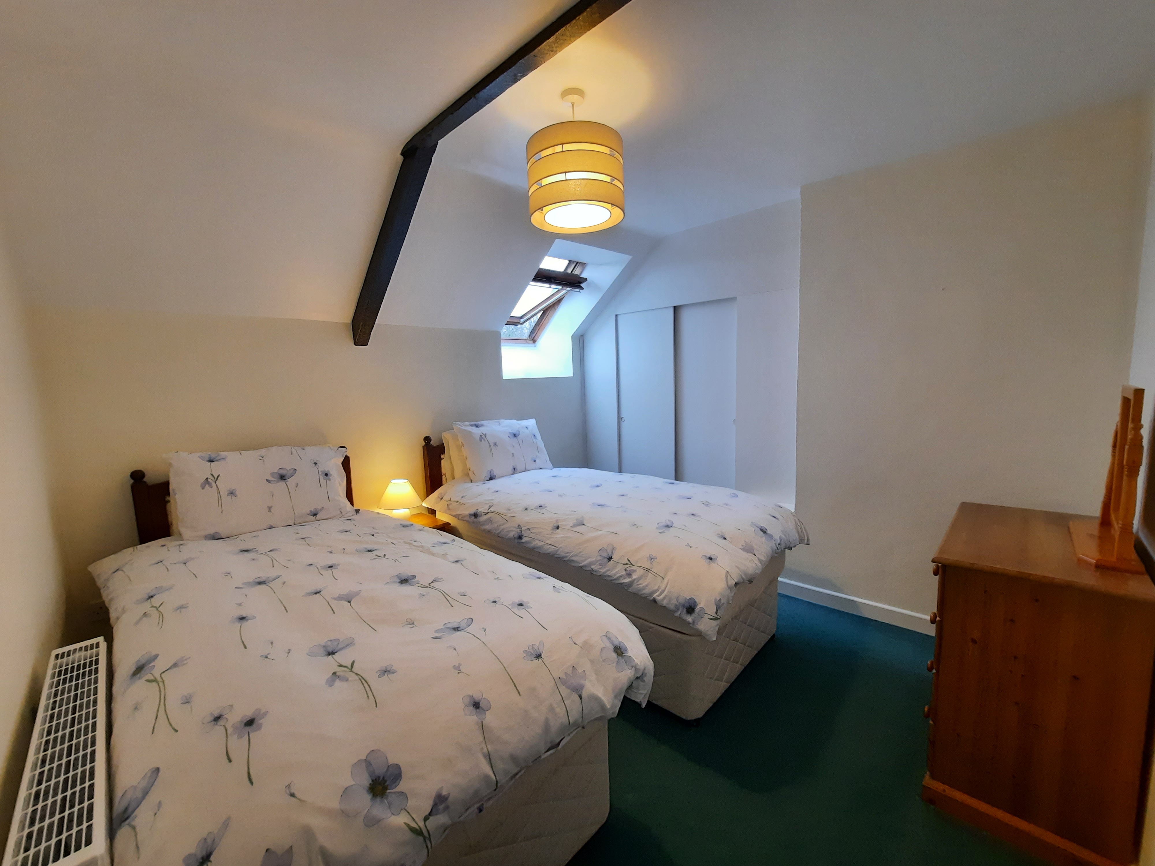 Second bedroom set up as a twin - 2 single beds