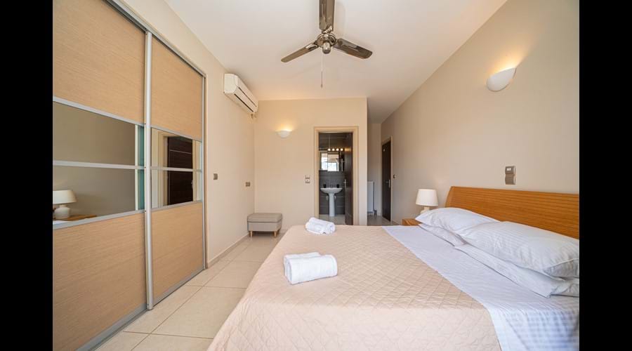 main bedroom showing fitted wardrobe and ensuite Photo