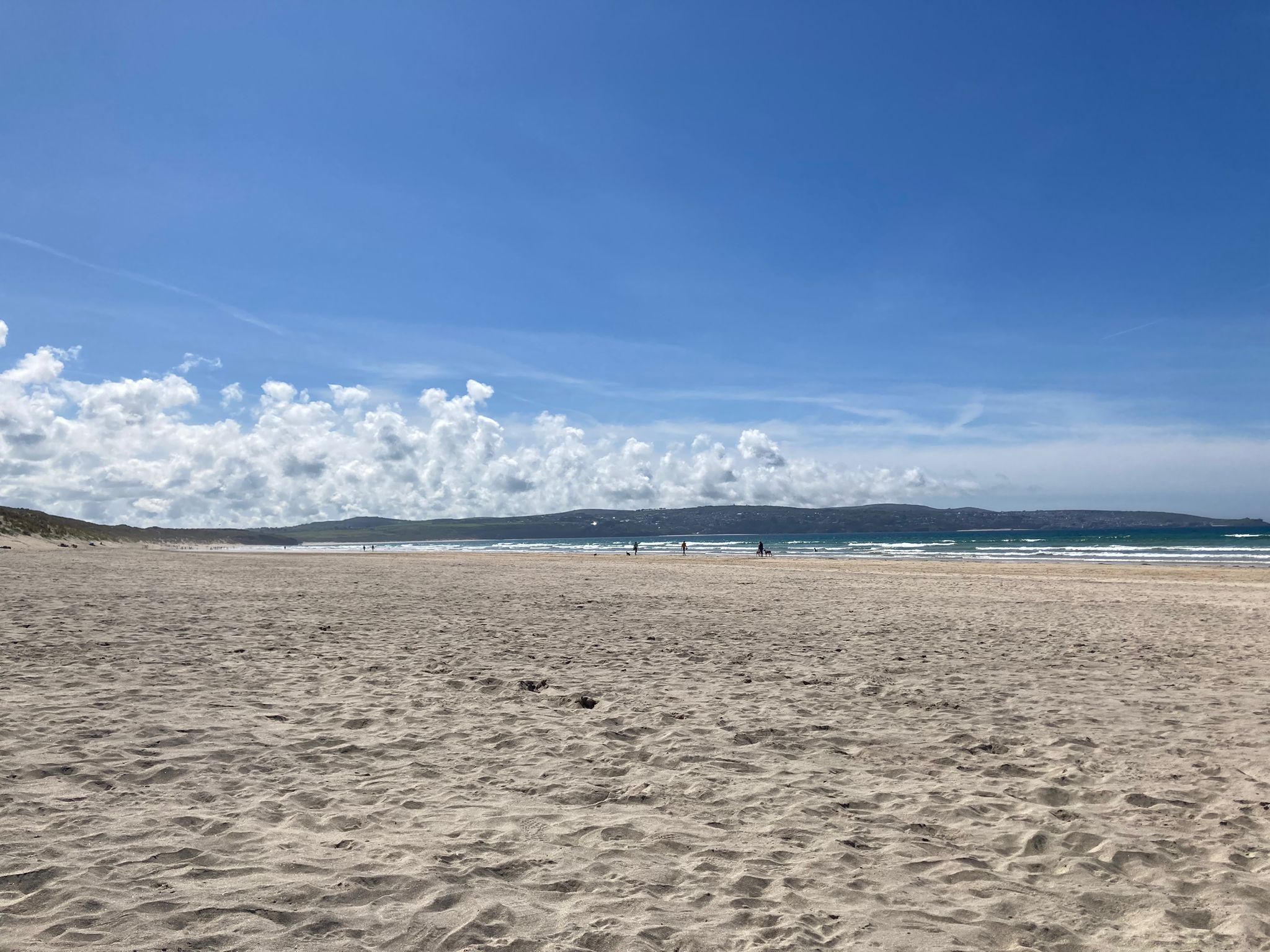Relax, Refresh, Recharge Beautiful 3 bedroom beach chalet nestled in Hayle sand dunes