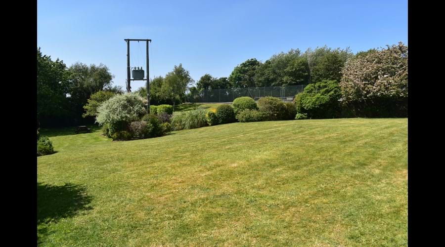Rowden Court - Communal Garden