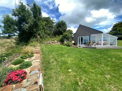 COOMBE VALLEY VIEW LODGE