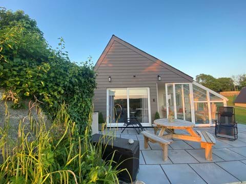 Coombe Valley View Lodge