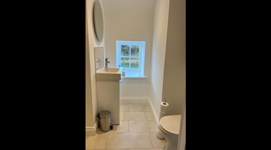Double Room with En-Suite Shower Room Double Room with En-Suite Shower Room