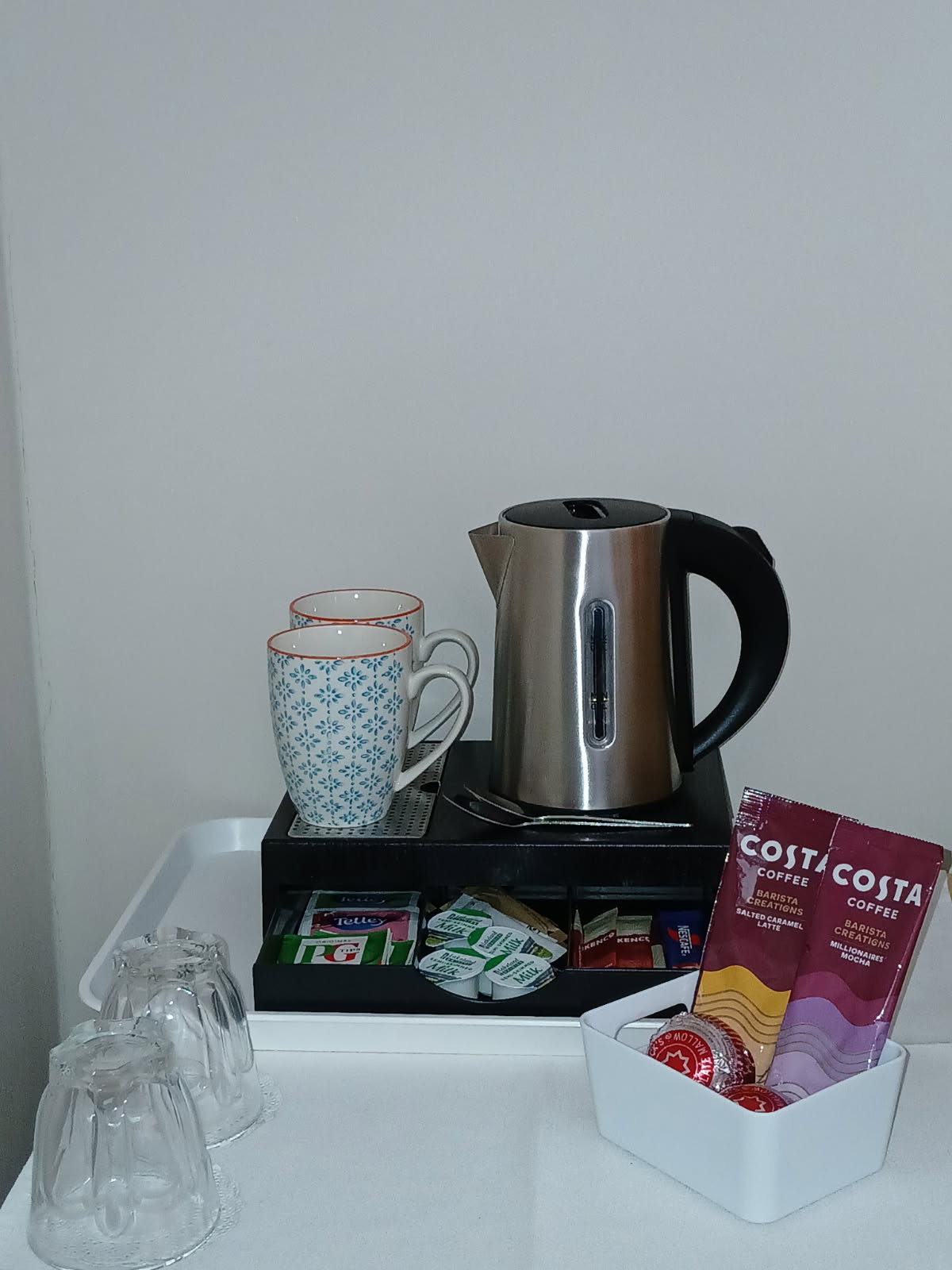 Hospitality Tray