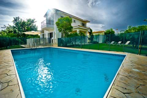 holiday villa Latchi Cyprus private pool 