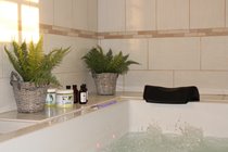 Whirlpool/ Hot Tub