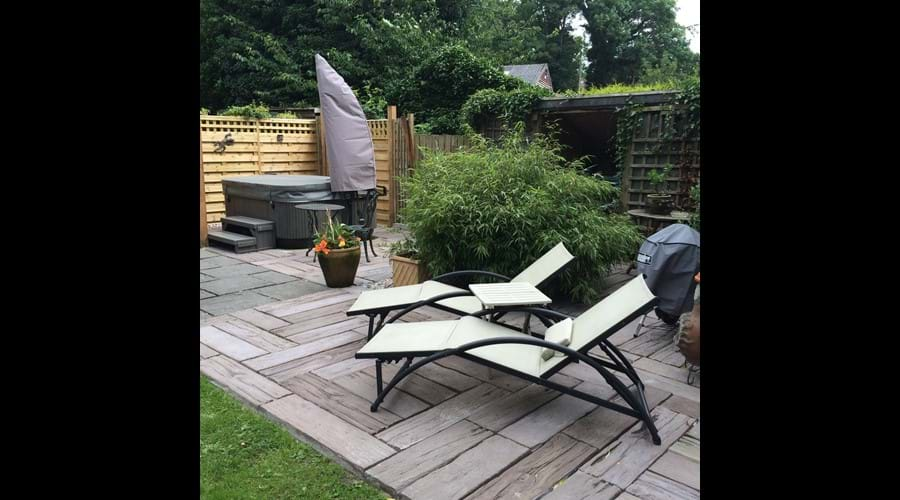 Private hot tub area