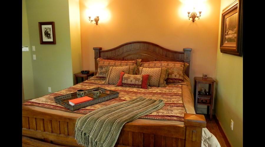 King bed in "Moose Roost" master suite