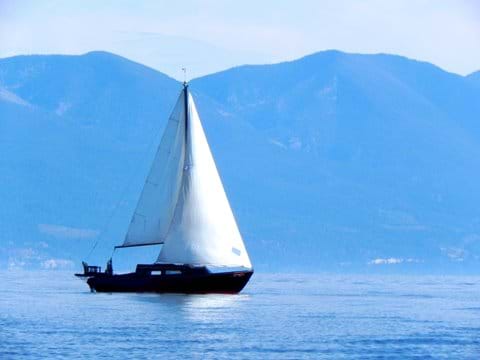 Sailing on Flathead lake