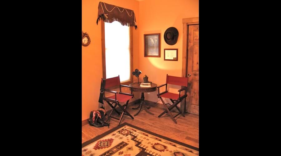 Sitting area in Hollywood Cowboy suite