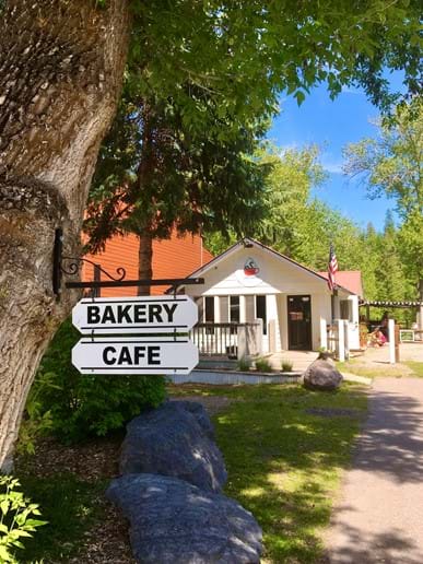 One of many quaint cafes in Bigfork