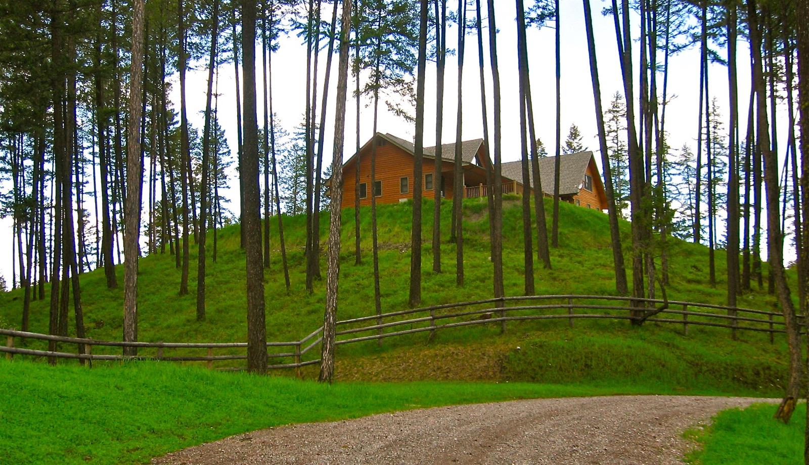 Luxury Lake View Home with boat dock Mystic Mountain Montana