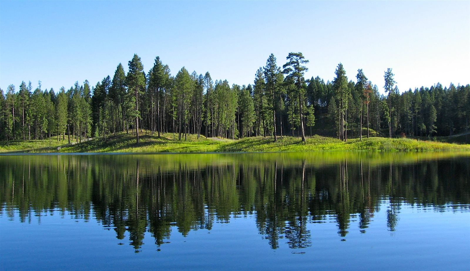 Luxury Lake View Home with boat dock Mystic Mountain Montana