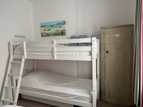 Bunk beds for children (5 - Waves)