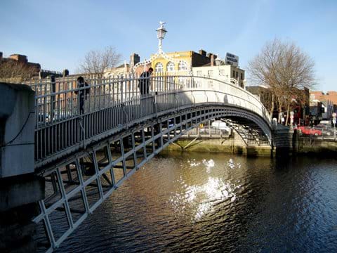 and over the Halfpenny bridge to Temple Bar