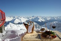 Lunch on top of the World at 2883 metres above sea level
