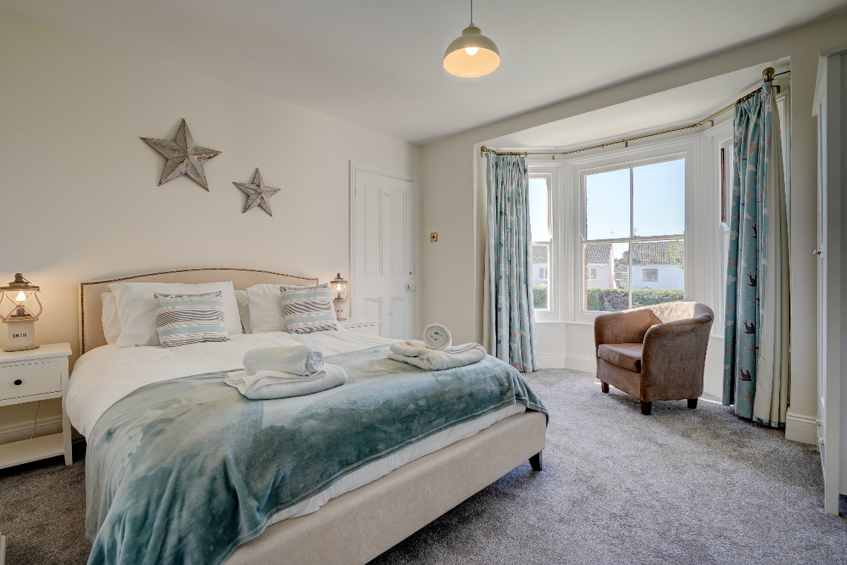 Details Cleveland House, WintertononSea