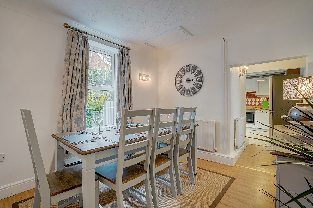 Details Jubilee House New Property!