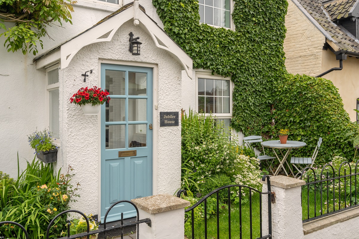 Details Jubilee House New Property!