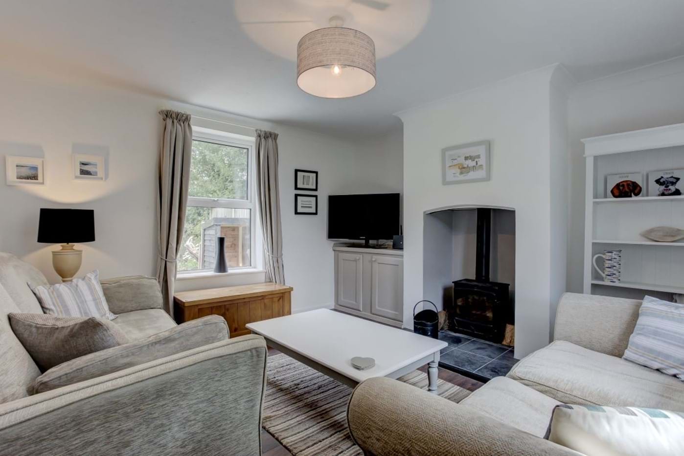 Details The Net House, WintertononSea