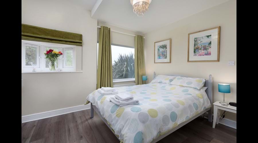 Ground Floor Large Double Bedroom with Ensuite wetroom