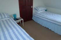 First Floor Twin Bedroom with twin single beds (3