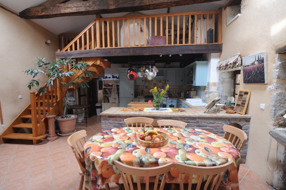 Le Magnou - Kitchen in The House 1