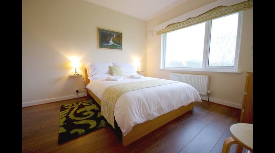 Image of Murmur Aeron double bedroom
