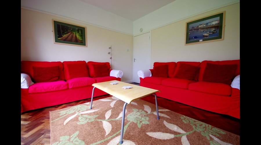 Image of Murmur Aeron living room